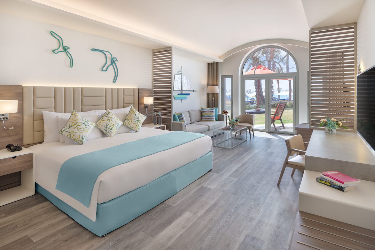 JA Palm Tree Court - Beachfront Terrace Junior Suite